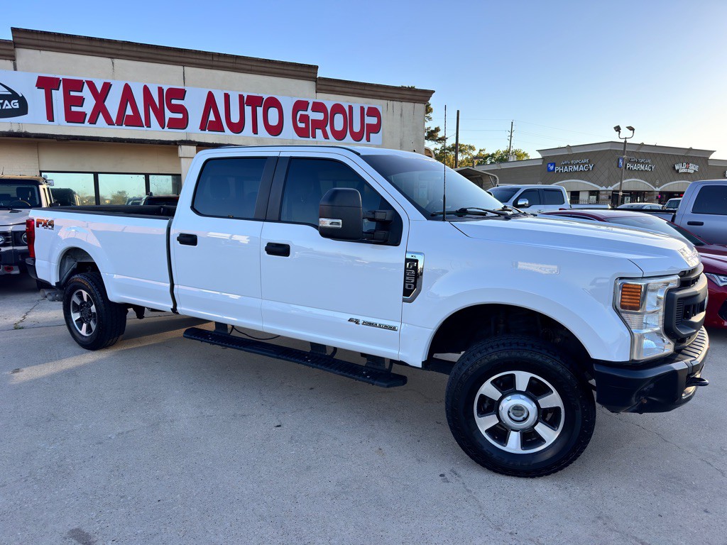 2022 Ford F-250 Image 2