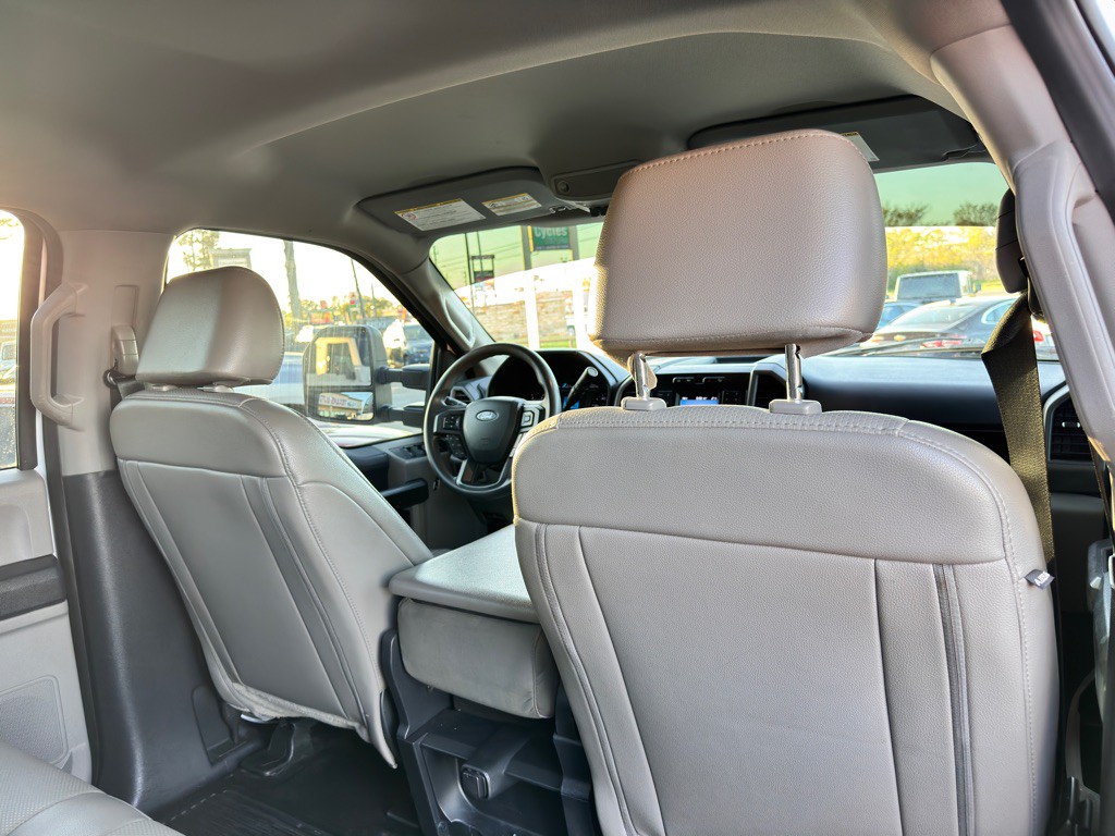 2022 Ford F-250 Image 16