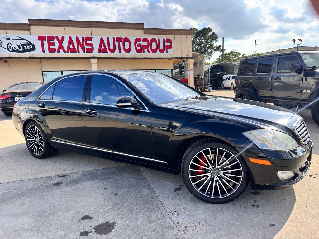 2008 Mercedes-Benz S-Class Image 2