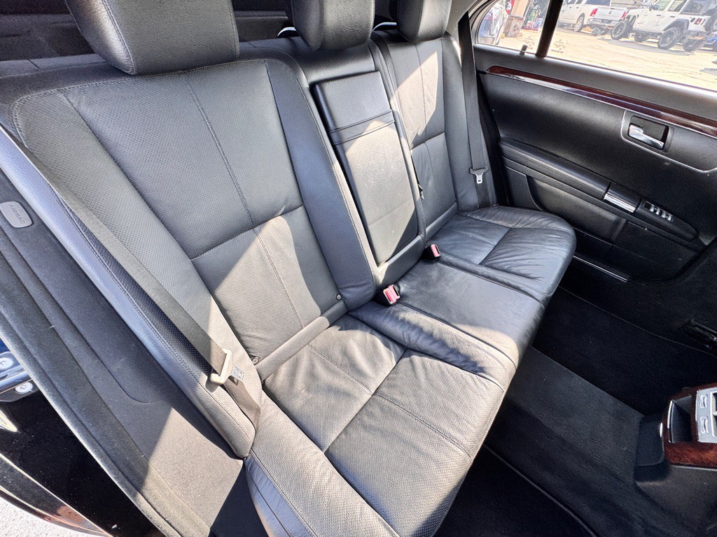 2008 Mercedes-Benz S-Class Image 17