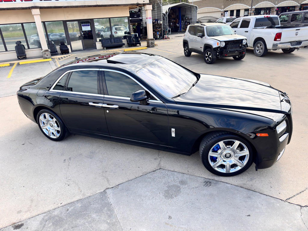 2014 Rolls-Royce Ghost Image 3