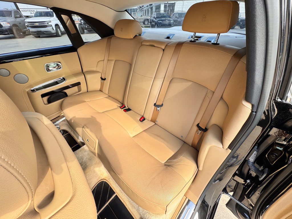 2014 Rolls-Royce Ghost Image 24