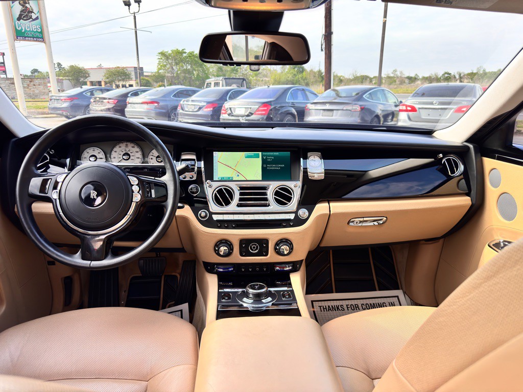 2014 Rolls-Royce Ghost Image 30