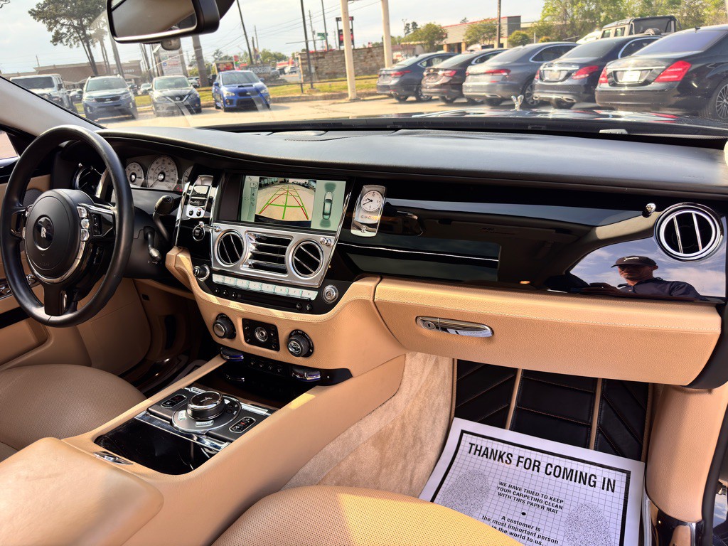 2014 Rolls-Royce Ghost Image 37