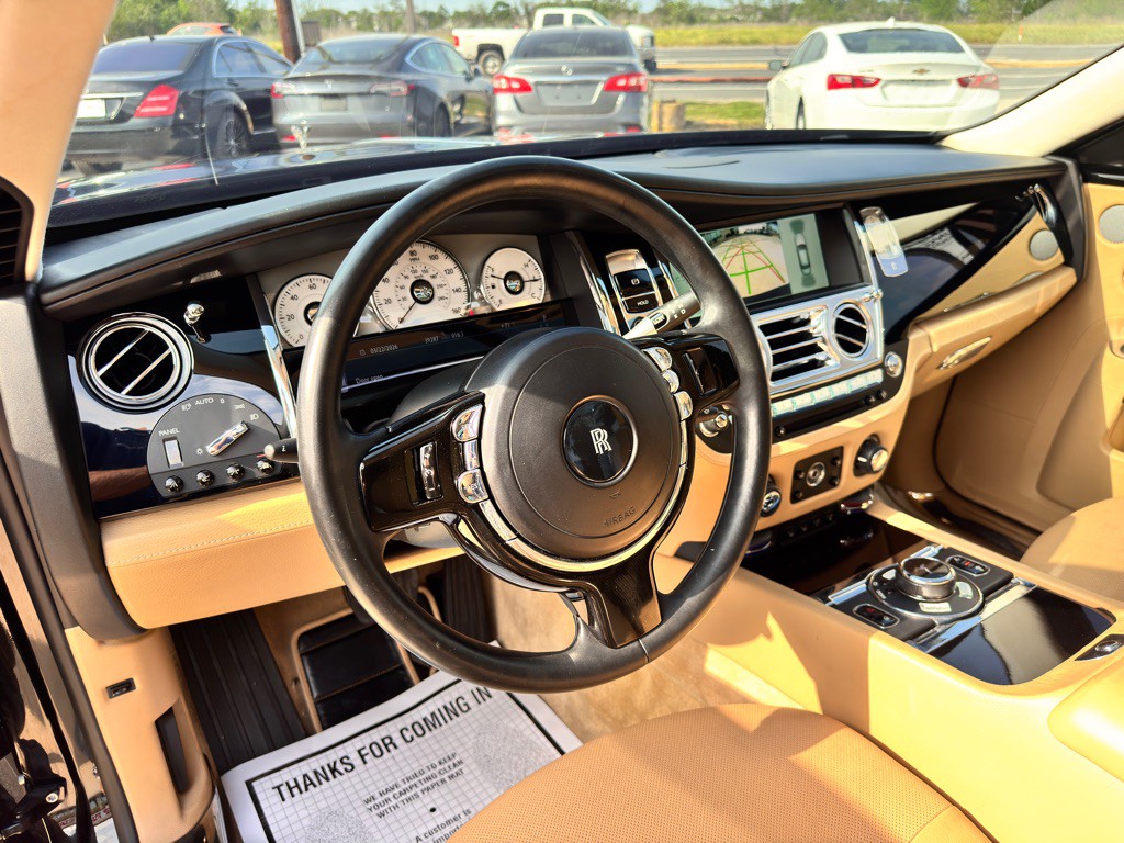 2014 Rolls-Royce Ghost Image 40