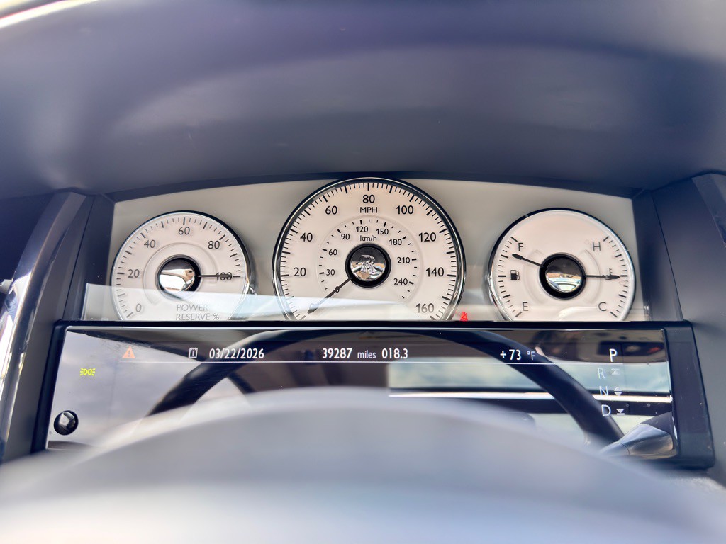 2014 Rolls-Royce Ghost Image 45