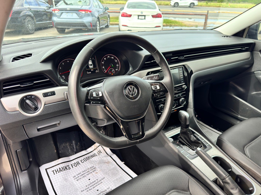 2021 Volkswagen Passat Image 23