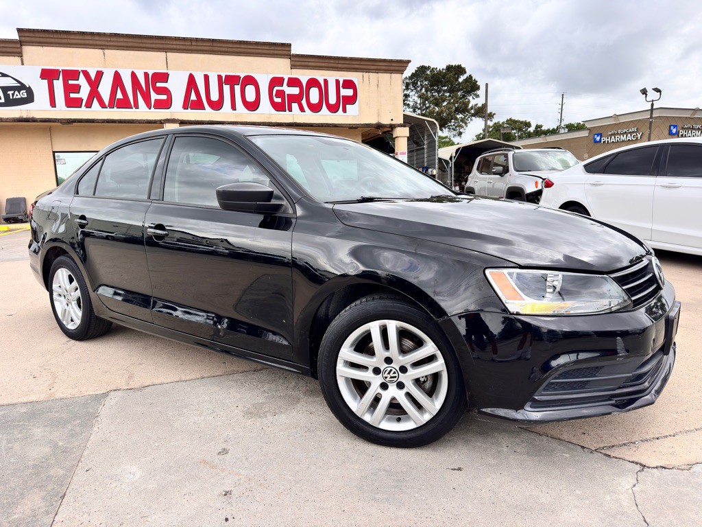 2015 Volkswagen Jetta Image 2