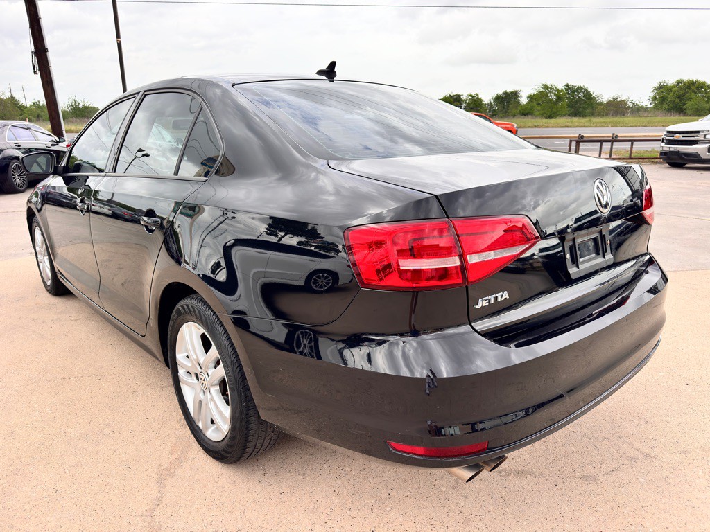 2015 Volkswagen Jetta Image 8