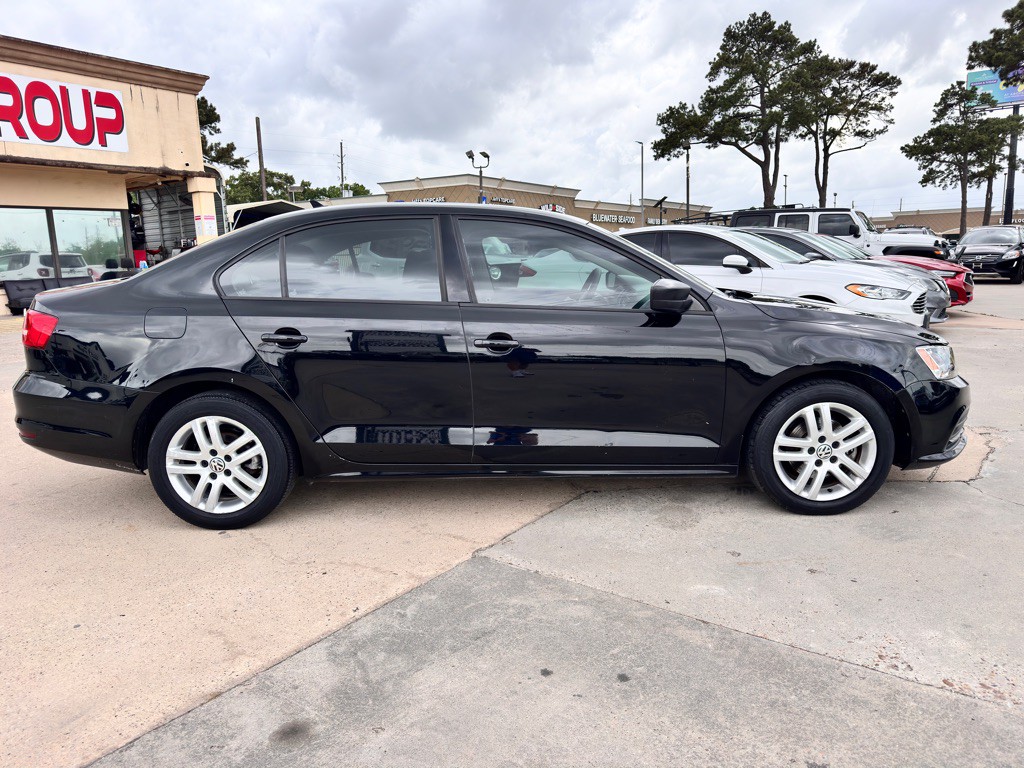 2015 Volkswagen Jetta Image 11