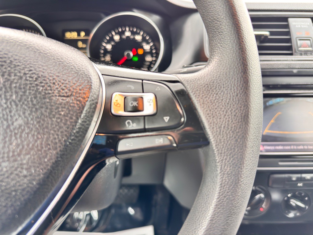 2015 Volkswagen Jetta Image 29