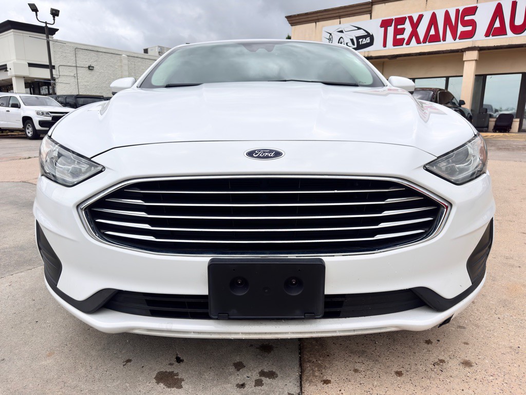 2020 Ford Fusion Image 4
