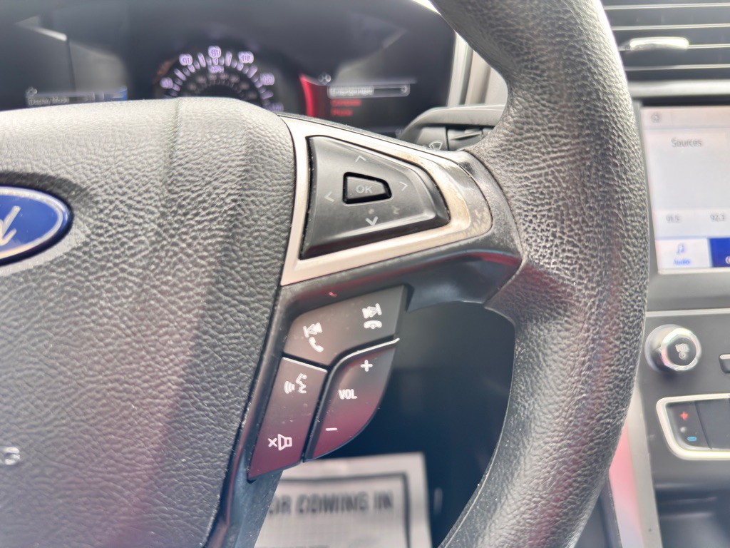 2020 Ford Fusion Image 30