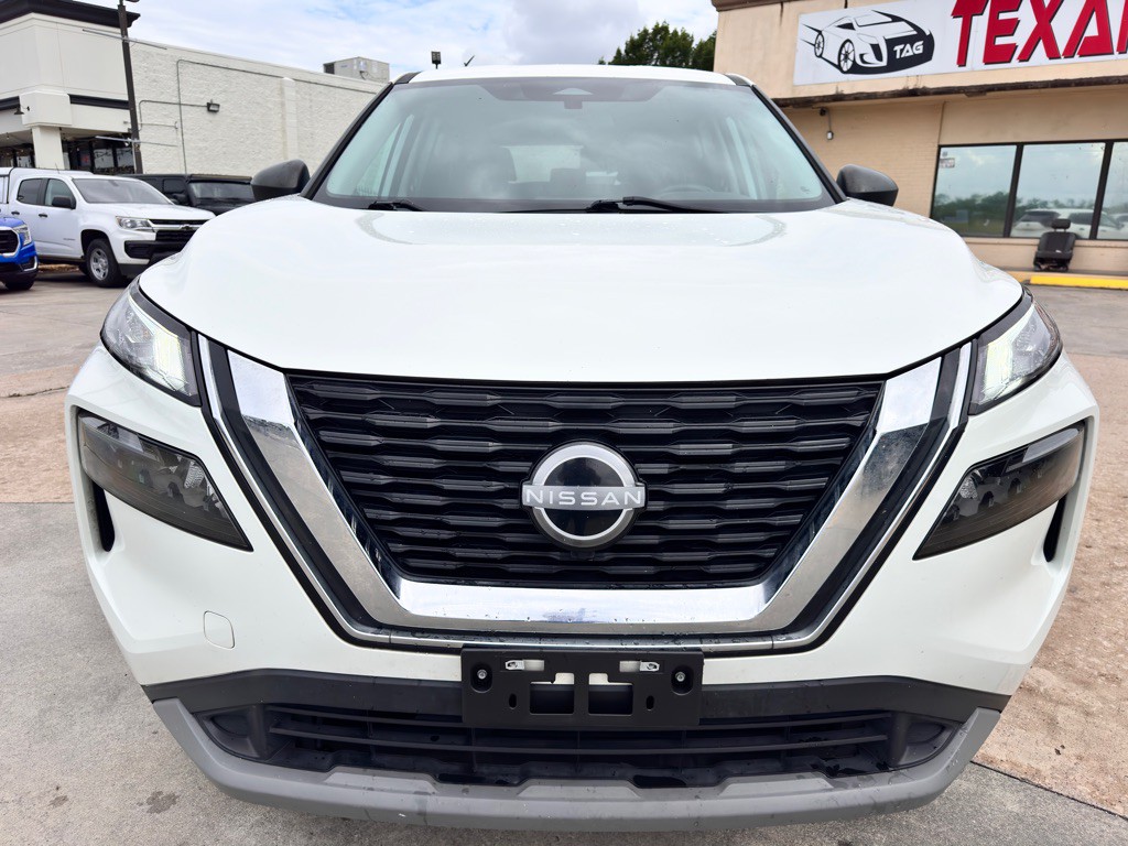 2023 Nissan Rogue Image 3