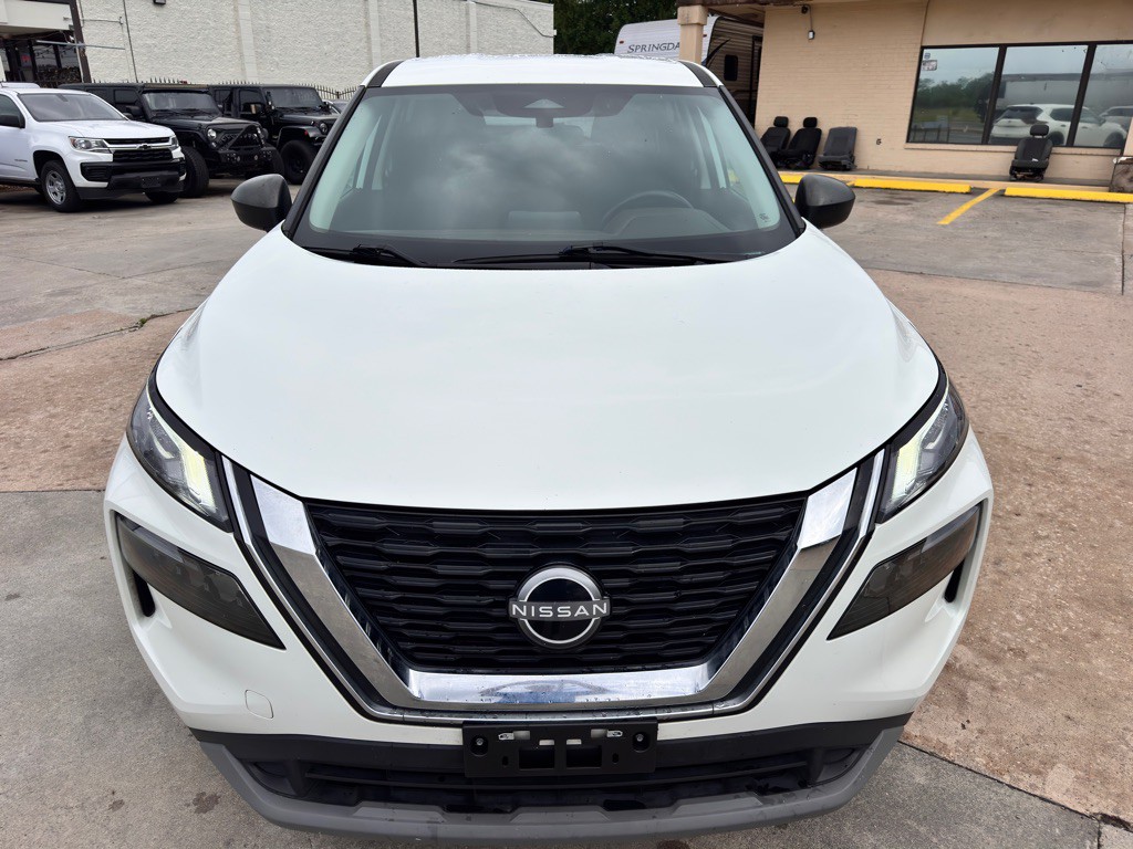 2023 Nissan Rogue Image 4