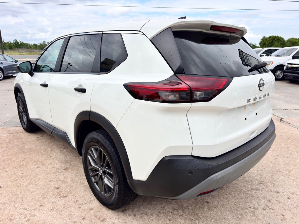 2023 Nissan Rogue Image 8