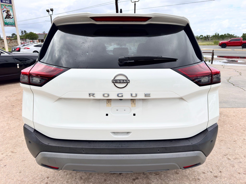 2023 Nissan Rogue Image 9