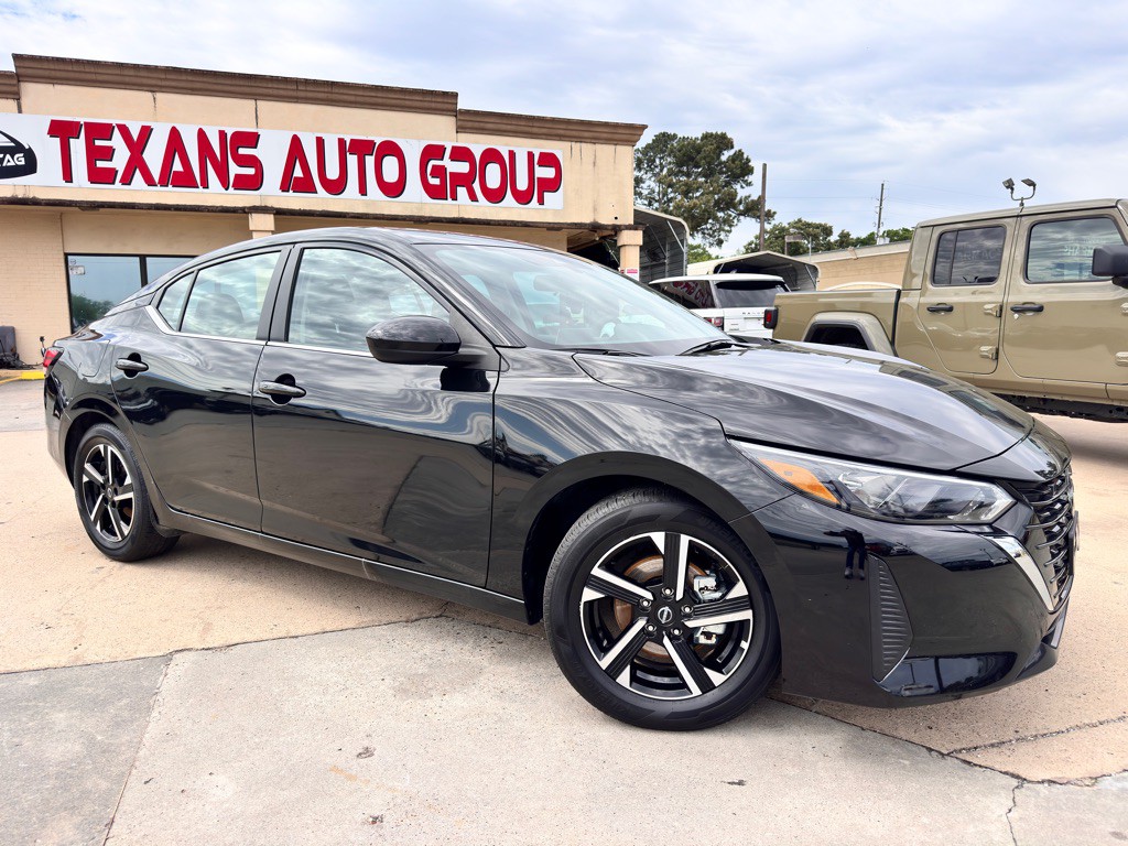 2025 Nissan Sentra Image 2