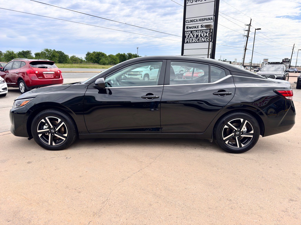 2025 Nissan Sentra Image 8