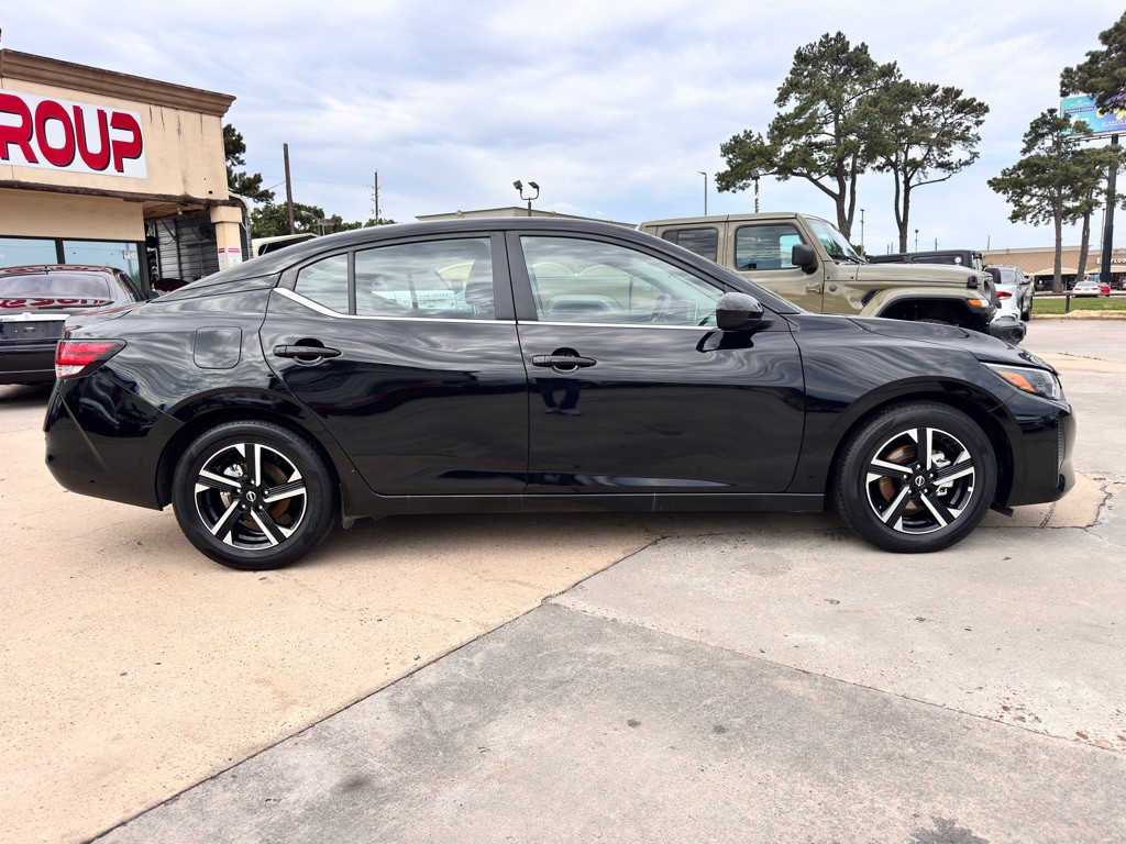 2025 Nissan Sentra Image 12