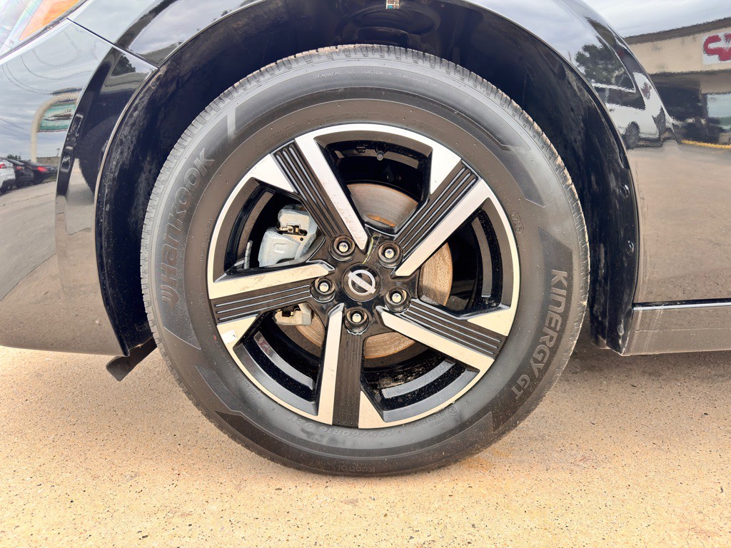 2025 Nissan Sentra Image 13