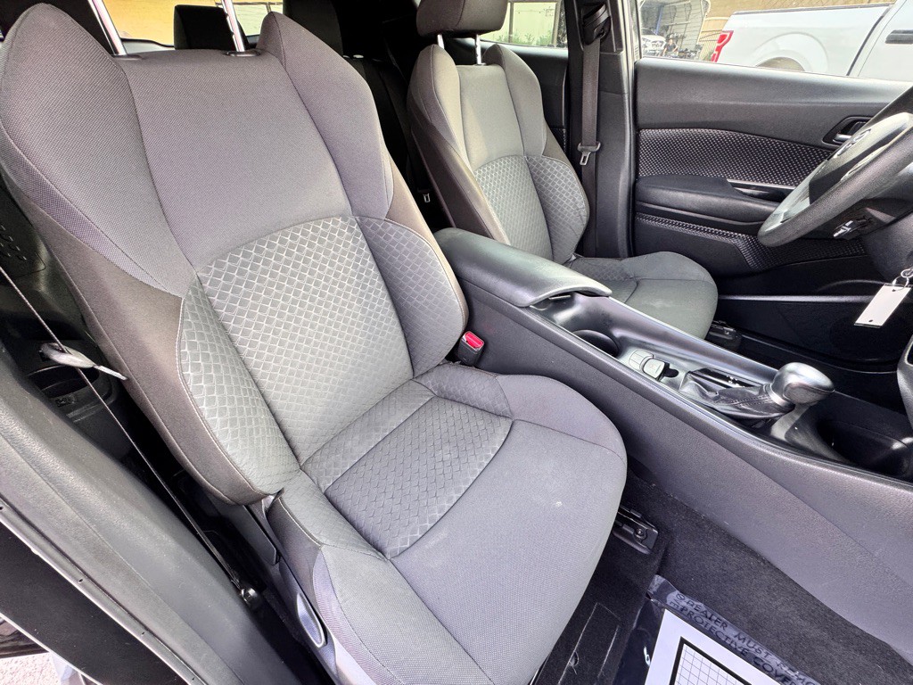 2021 Toyota C-HR Image 19