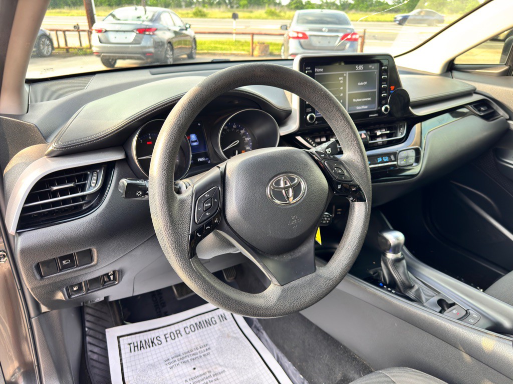 2021 Toyota C-HR Image 23