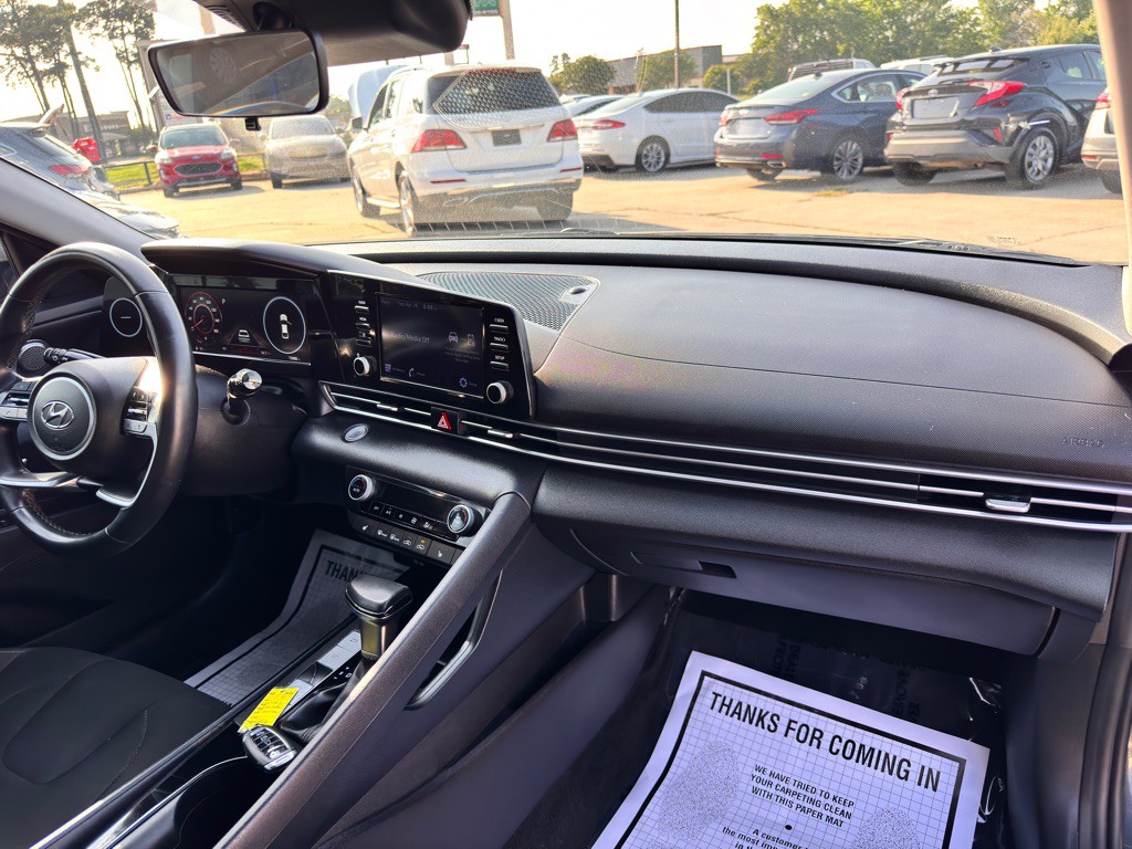 2021 Hyundai Elantra Image 20