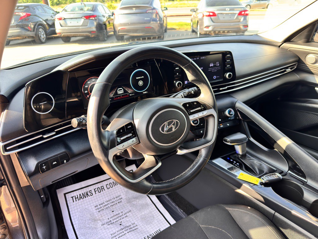 2021 Hyundai Elantra Image 23