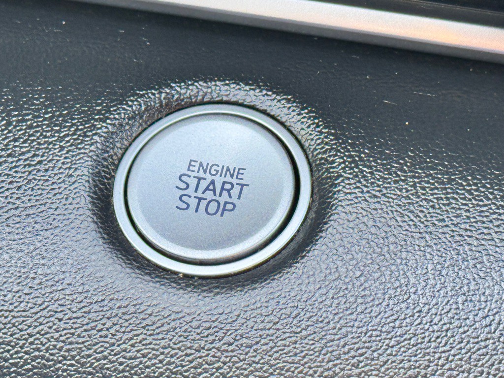2021 Hyundai Elantra Image 28