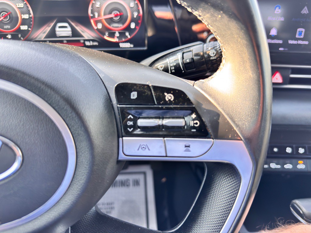 2021 Hyundai Elantra Image 32