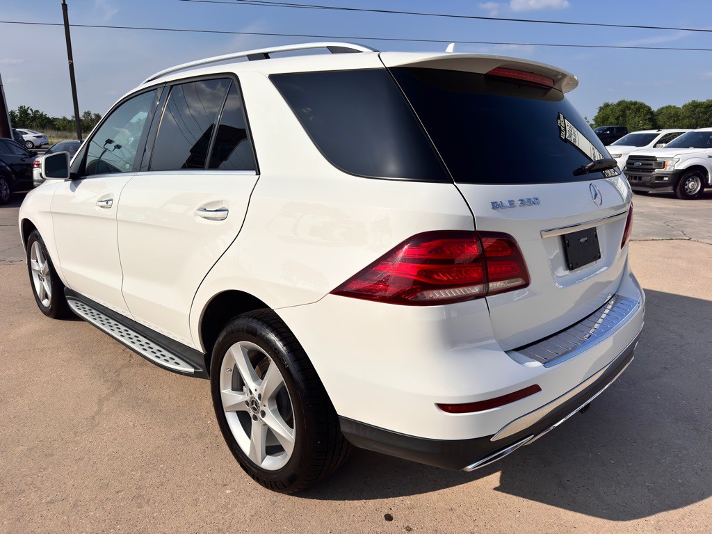 2018 Mercedes-Benz GLE-Class Image 9