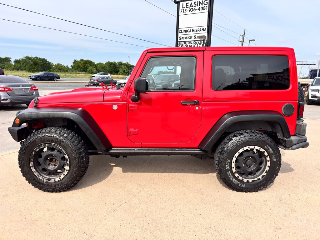 2013 Jeep Wrangler Image 7