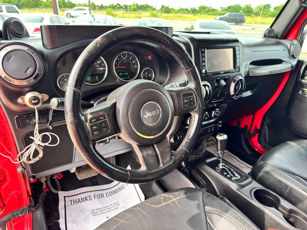 2013 Jeep Wrangler Image 15