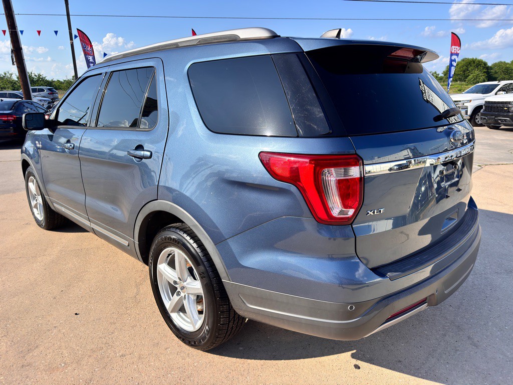 2019 Ford Explorer Image 8