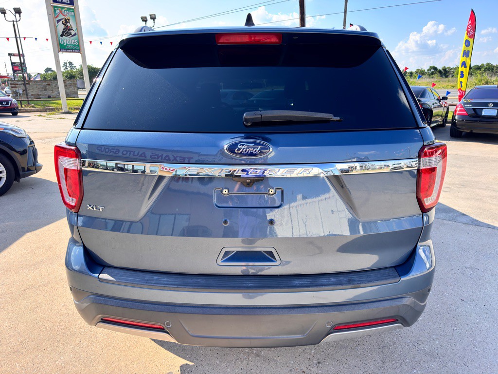 2019 Ford Explorer Image 9
