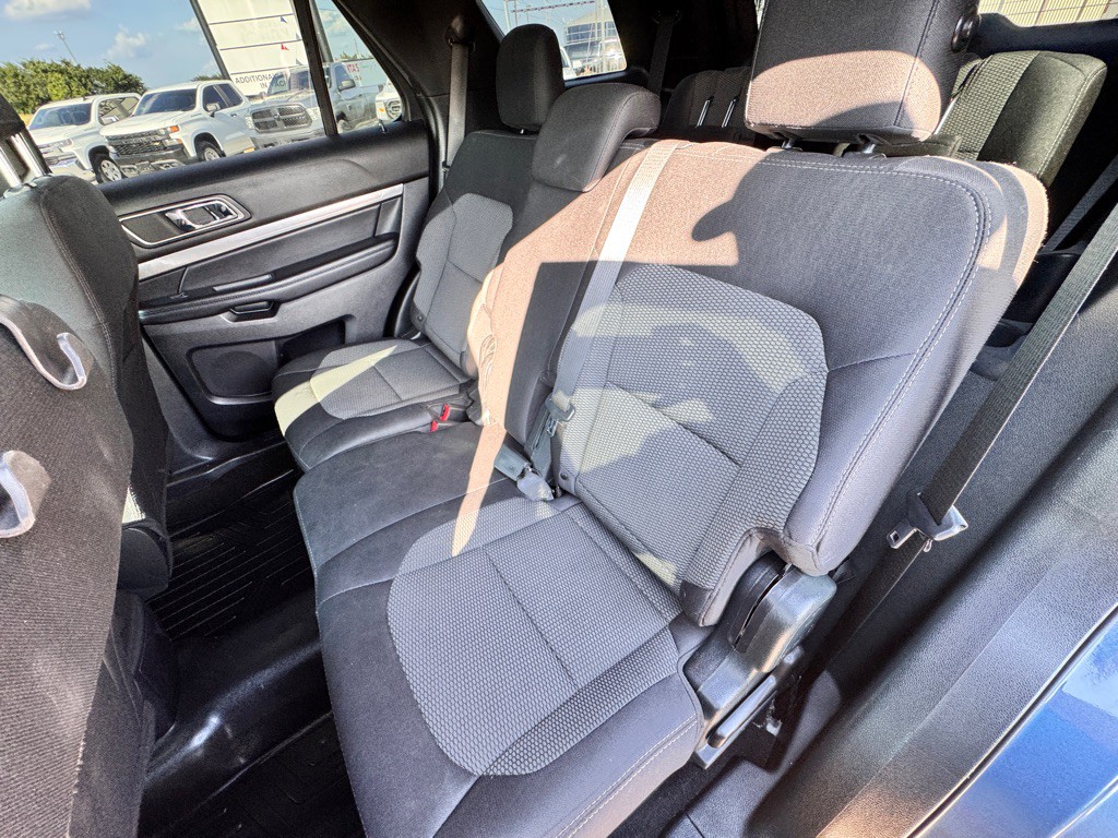 2019 Ford Explorer Image 14