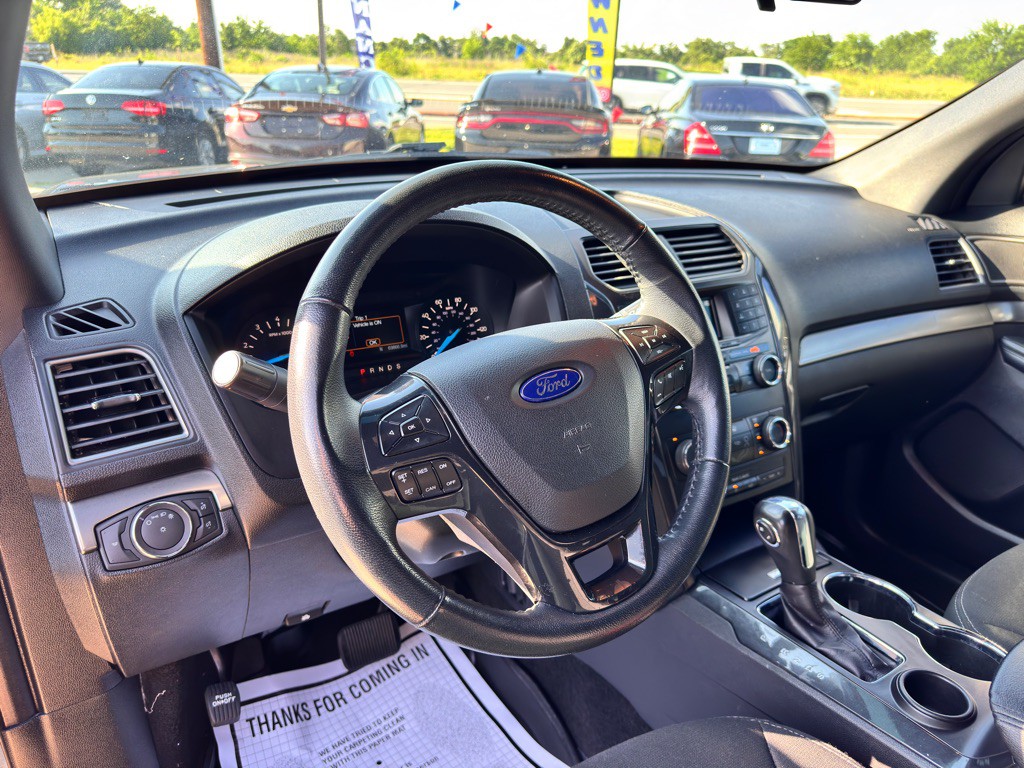 2019 Ford Explorer Image 24