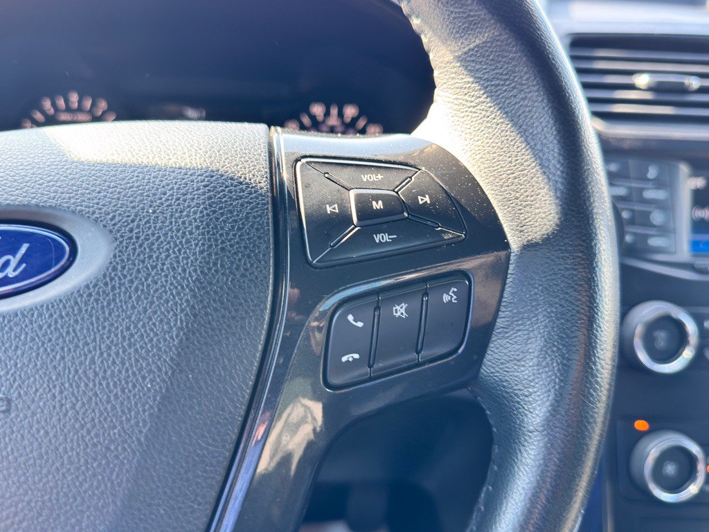 2019 Ford Explorer Image 32