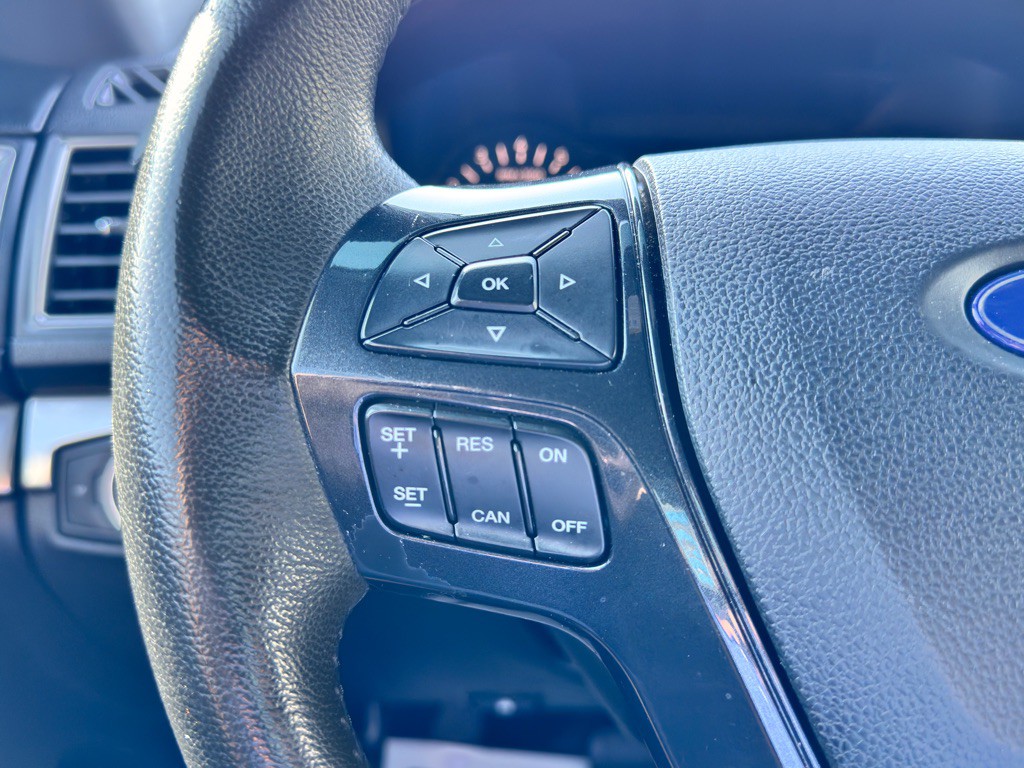 2019 Ford Explorer Image 33
