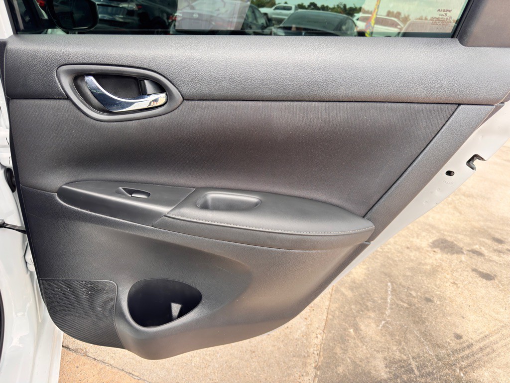 2018 Nissan Sentra Image 18