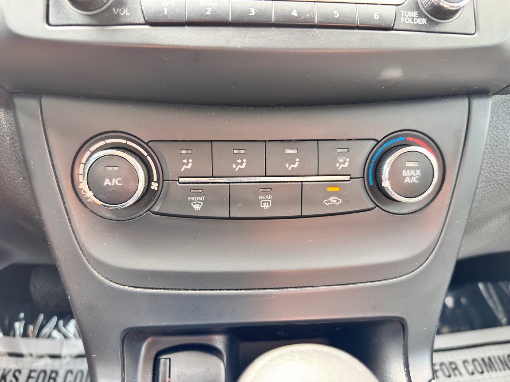 2018 Nissan Sentra Image 28