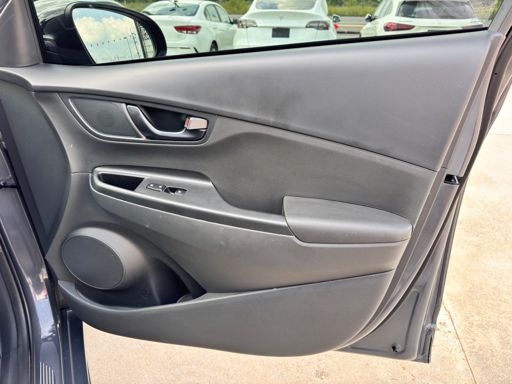 2023 Hyundai Kona Image 22