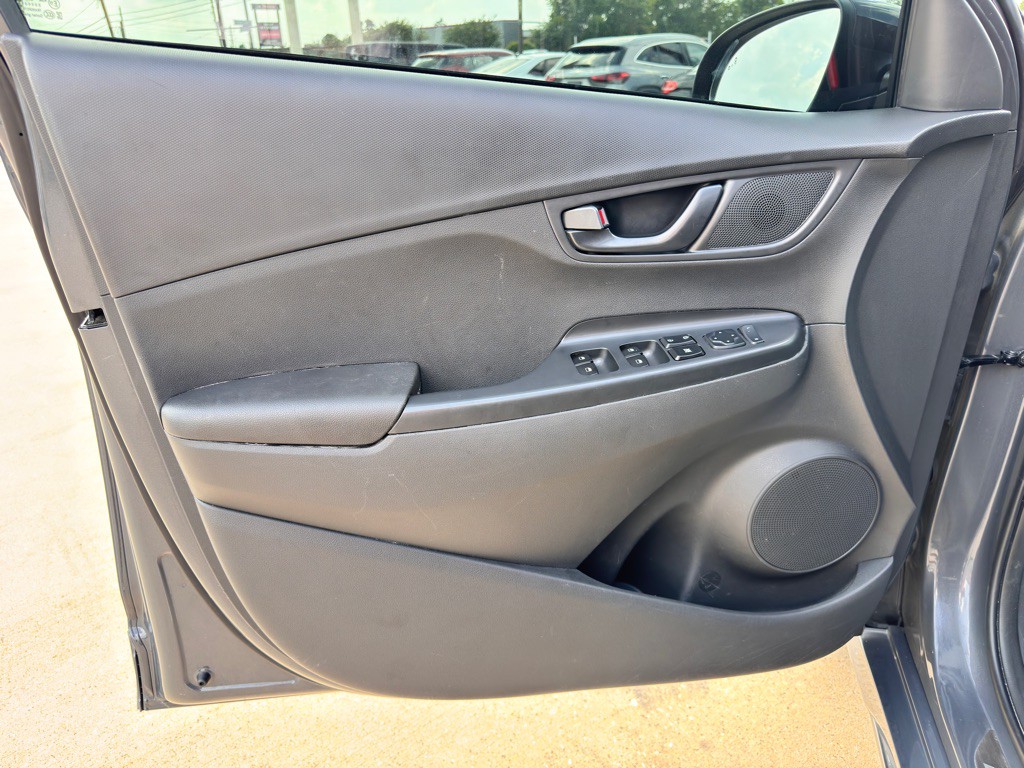 2023 Hyundai Kona Image 25