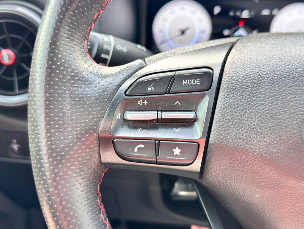 2023 Hyundai Kona Image 33