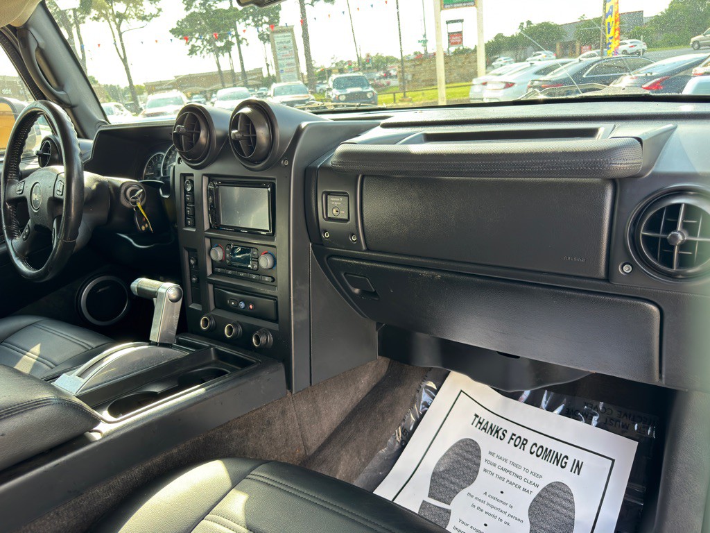 2005 HUMMER H2 Image 19