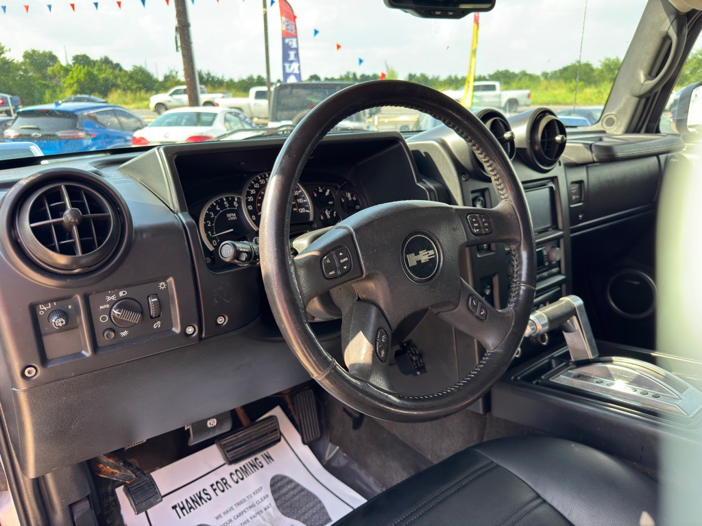 2005 HUMMER H2 Image 22