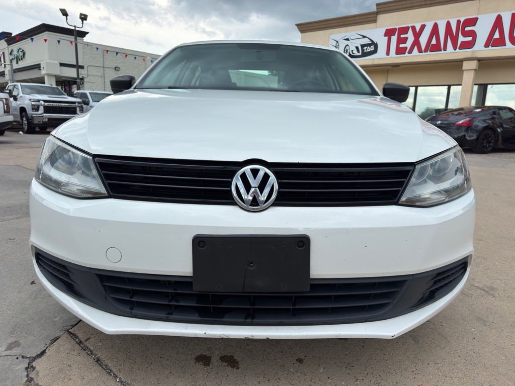 2013 Volkswagen Jetta Image 4