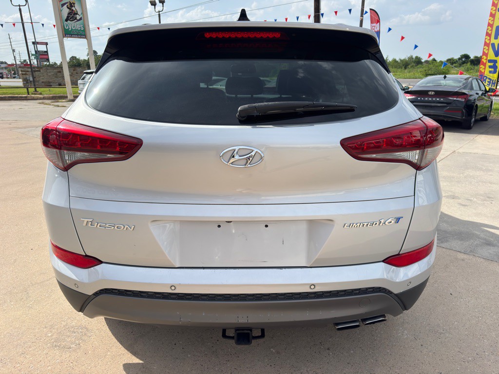 2016 Hyundai Tucson Image 8