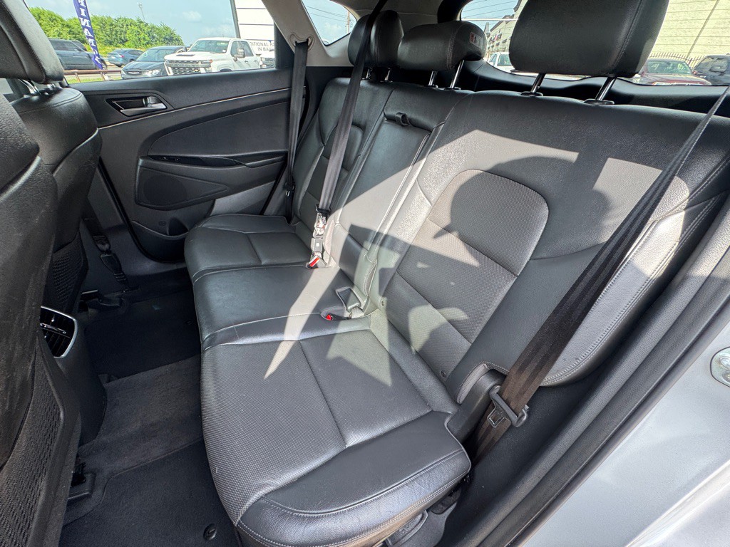 2016 Hyundai Tucson Image 13